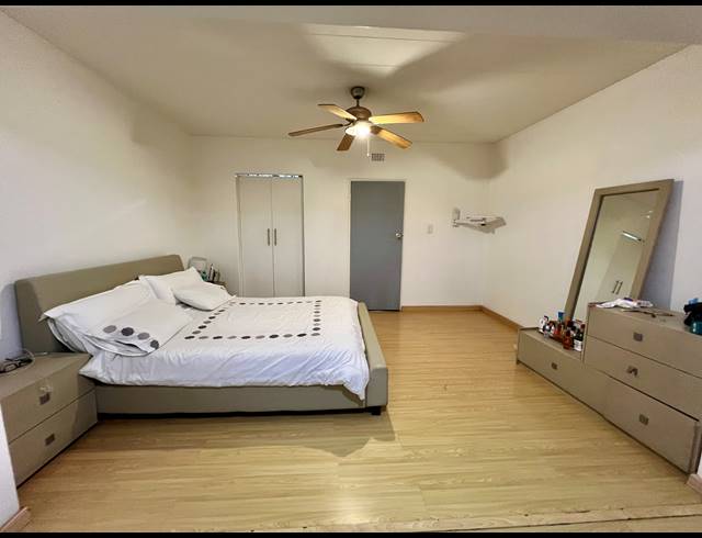 2 BEDROOM SECTIONAL TITLE FOR SALE IN BEDFORD GARDENS